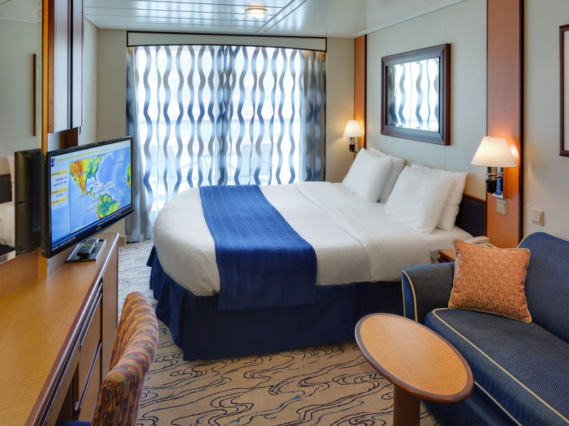 Spacious Sunset Ocean View Balcony